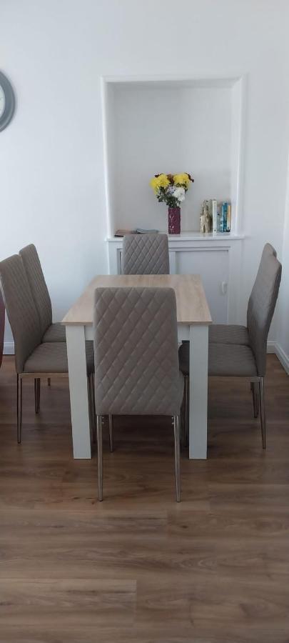 Ashley Home, Close To Centre With Free Parking Dalneigh