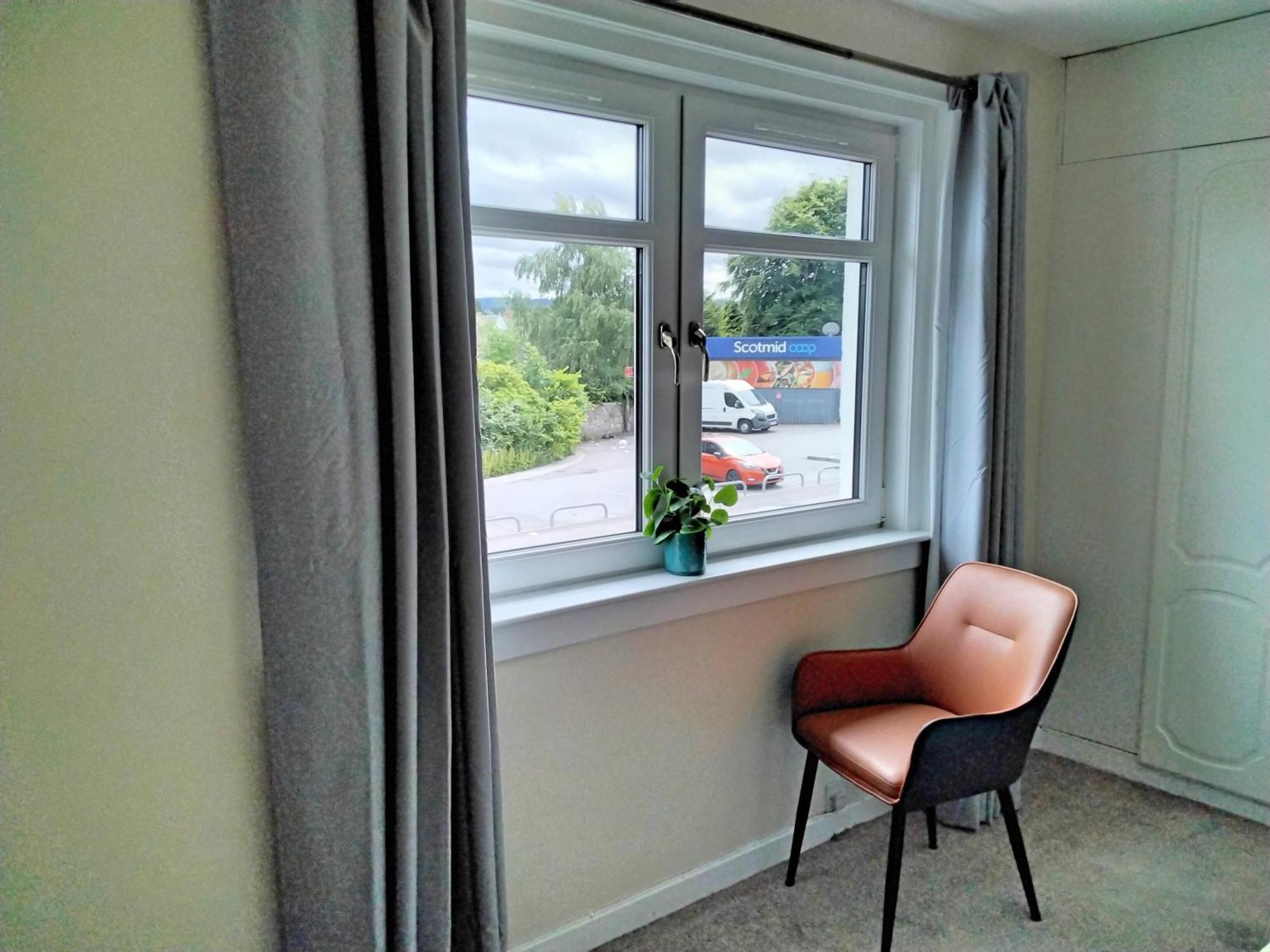 Ashley Home, Close To Centre With Free Parking Holiday home Dalneigh