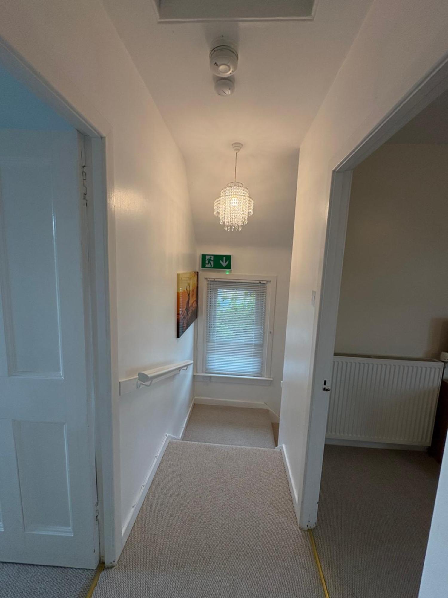 Ashley Home, Close To Centre With Free Parking *